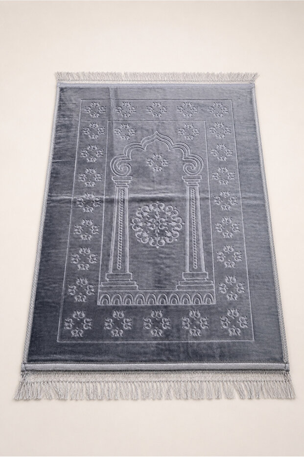 Soft Velvet Textured Prayer Mat - Patterned Tufted Prayer Mat