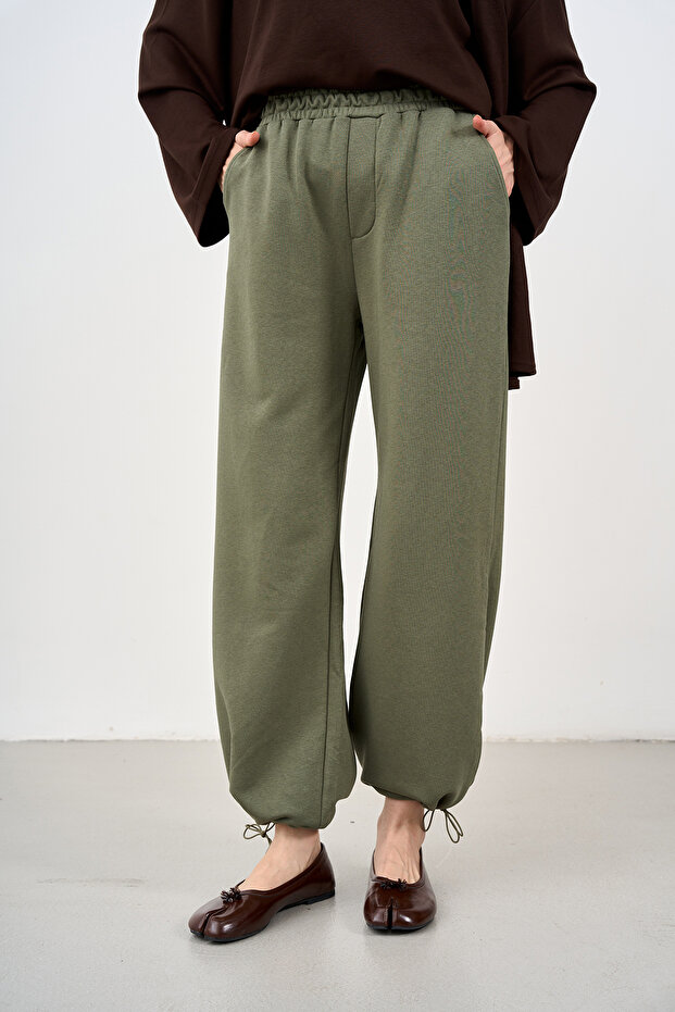 Women's Elastic Cuff and Elastic Waist Trousers Khaki Green
