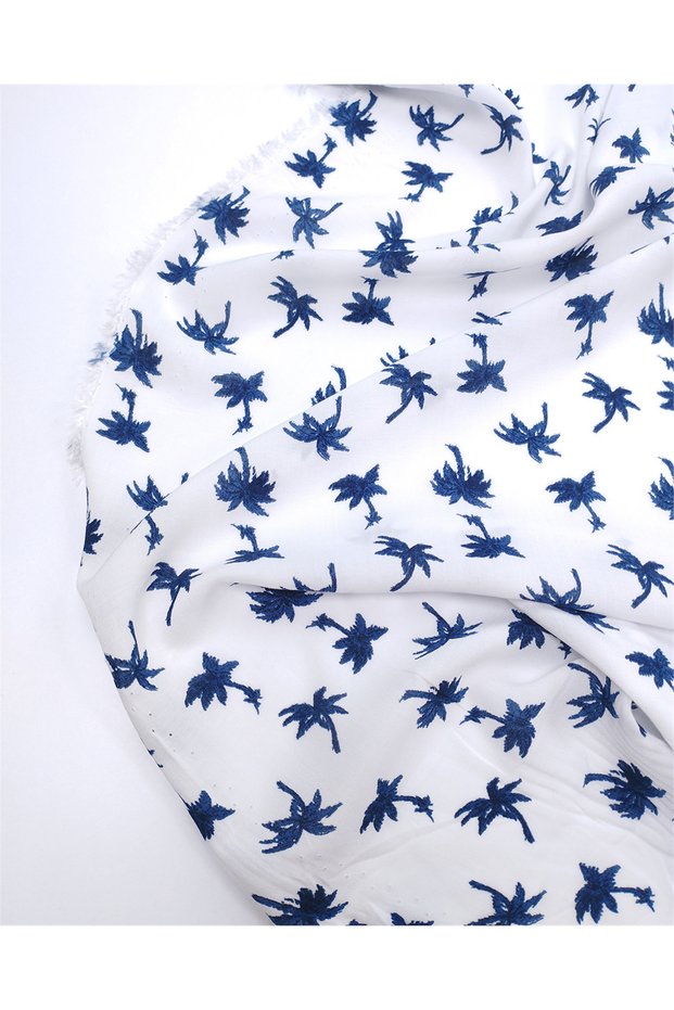 White with Blue Palm Pattern Viscose Voile Fabric for Shirts & Dresses 140X280Cm