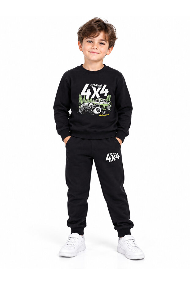 Boy's Two-Thread Seasonal Top and Bottom Set