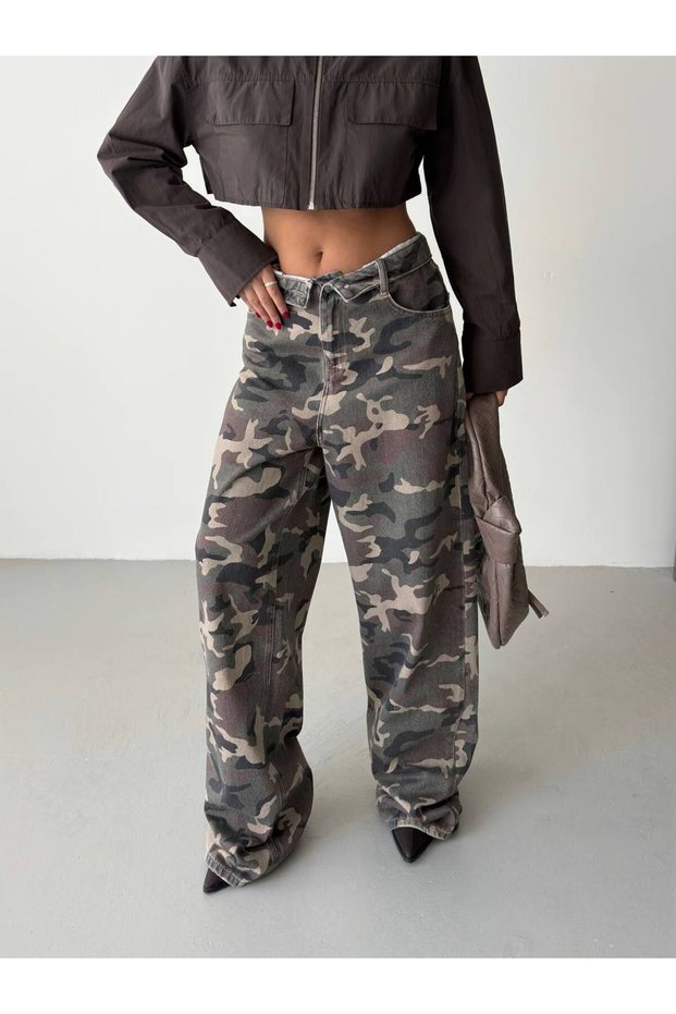 Trend Special Design High Waist Foldable Belt Detail Waist-Accentuating Camouflage Jeans Palazzo Jean Pants-High Rise Foldable Belt Detail Camouflage Jeans