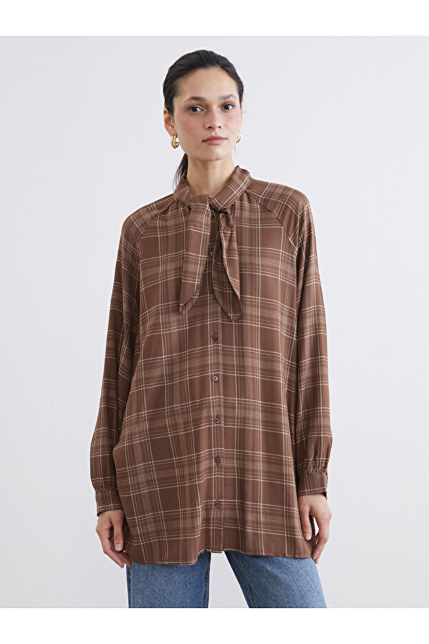 Esvab • Modern & Distinctive Scarf Collar Checkered Embroidered Women's Shirt Tunic