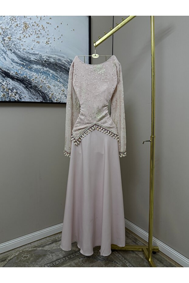 فساتين سهرة