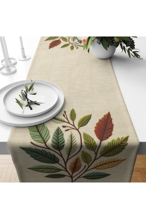 Digital Printed Runner - Floral Pattern / Embroidery Look / Spring Series - 140X40 cm