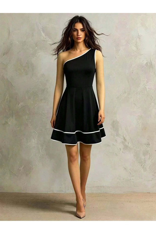 Rochie mini, neagră - M