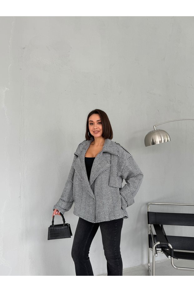 Fishbone Patterned Oversize Double-Breasted Single-Button Women's Jacket