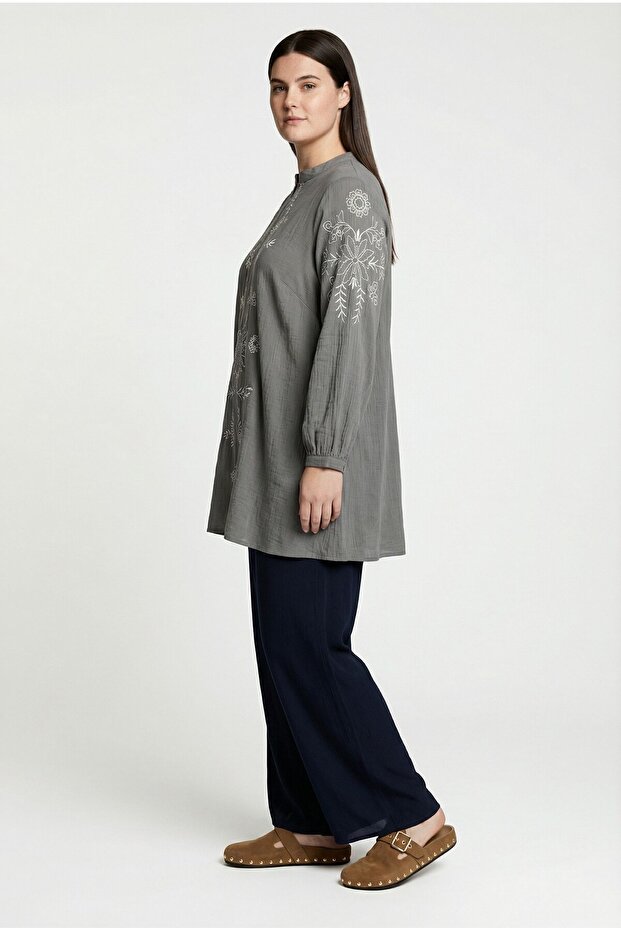 Embroidered Large Size Tunic