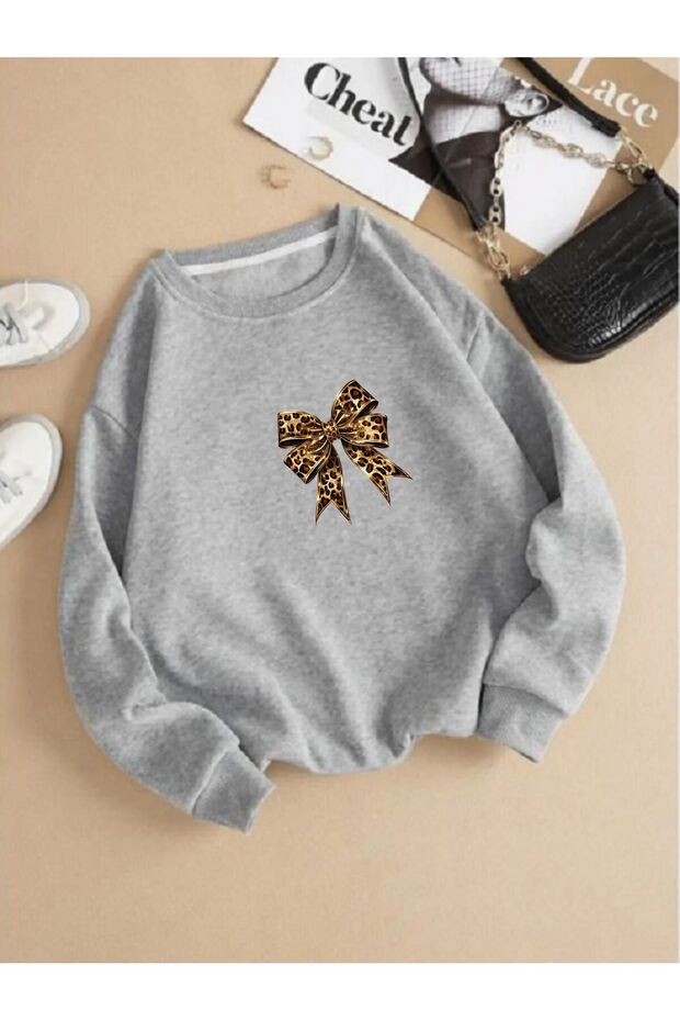 Women's Winter Bow Leopard Print Crew Neck Sweatshirt