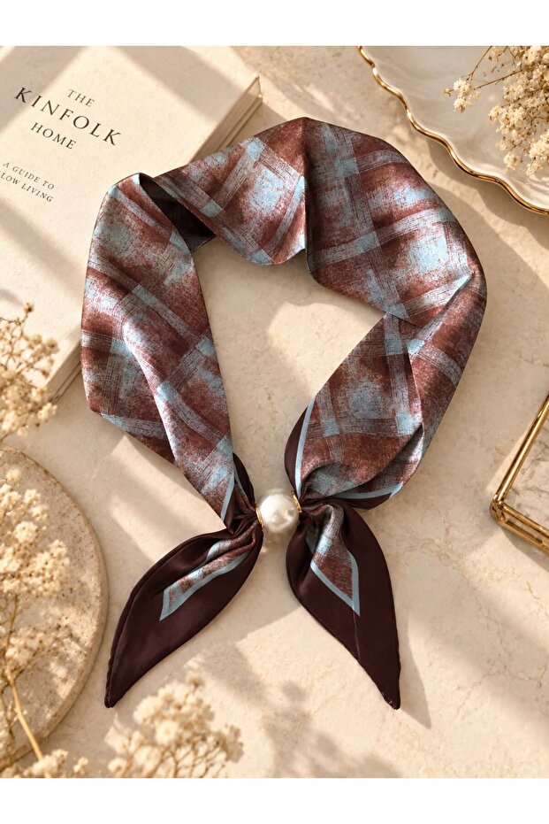 New Style Women's Scarf with Pearls and Magnets