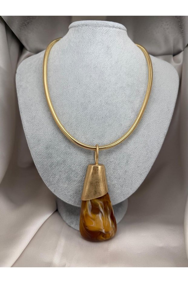 Women's Gold Brown Patterned Big Pendant Necklace – Modern Design Stylish Statement Necklace