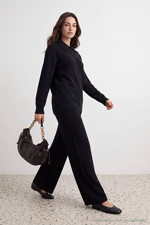 Siyah Triko Taşlı Polo Yaka Oversize Alt - Üst Takım TCTAW27US00025