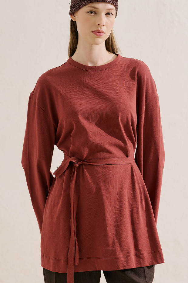 Embroidered Wide Sleeved Blouse Tiles