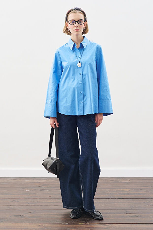 Classic Shirt with Wide Cuffs Blue