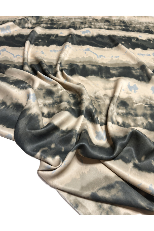 Silk Floss Satin Fabric Shiny Flowing Polyester-Free Dressmaking Fabric 140 cm Width -3015