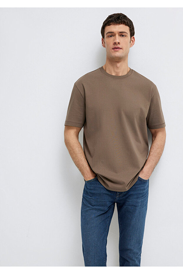 Brown Basic T-Shirt Loose Fit / Comfortable Loose Cut 0612269-83866