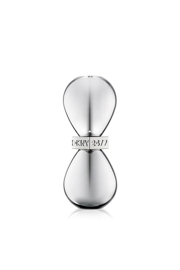 عطر نسائي يدوم طوال أيام الأسبوع