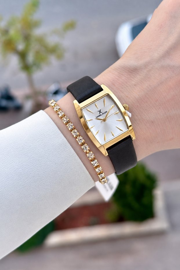 Kasaza Gold Strap Black Color 23 mm Women's Wristwatch Same as in the Image