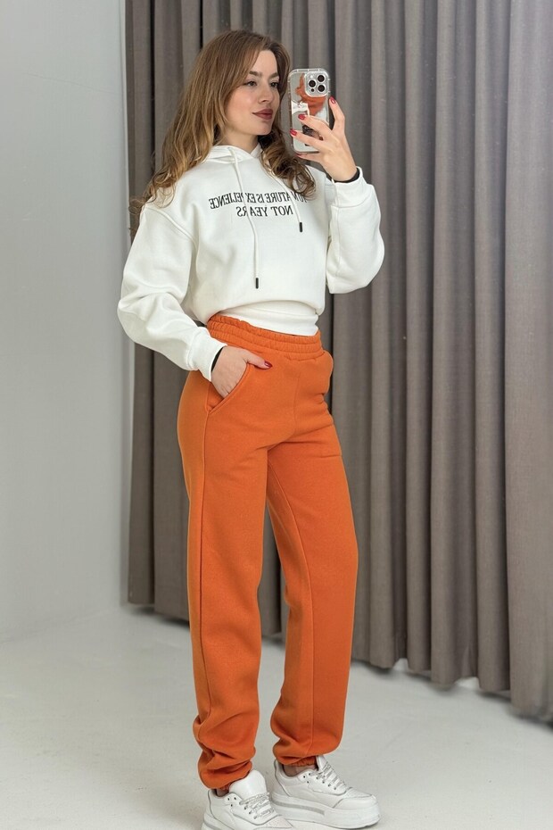 Orange Three-Threaded High Elastic Waist Comfortable Cut Pocketed Elastic Cuff Pants