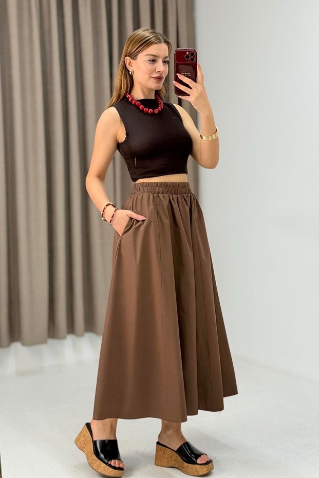 Brown Parachute Fabric High Elastic Waist Relaxed Fit Unlined Midi Length Skirt with Pockets
