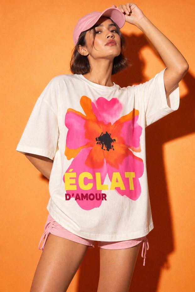 Crep Women's Contrast Floral Éclat D'Amour Printed Oversize T-Shirt 100% Cotton