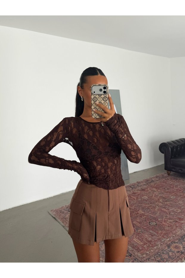 Crew Neck Lycra Lace Blouse - Brown