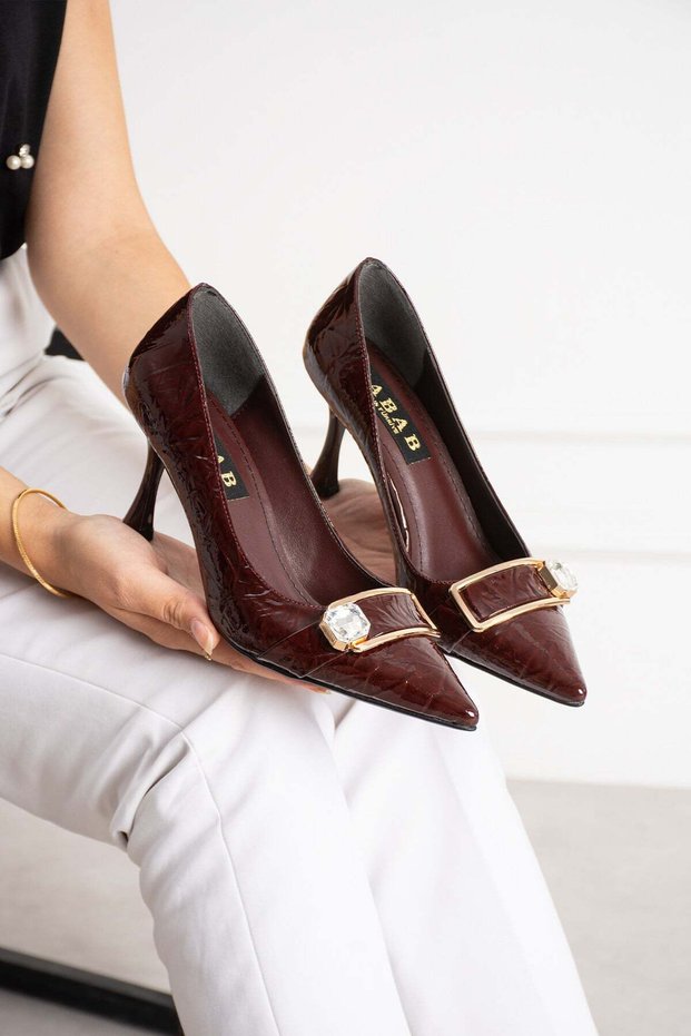 Sena Women's Burgundy Wrinkled Patent Leather Pointed Toe Stone Buckle Detailed 7 cm Thin Heeled Stiletto Shoes