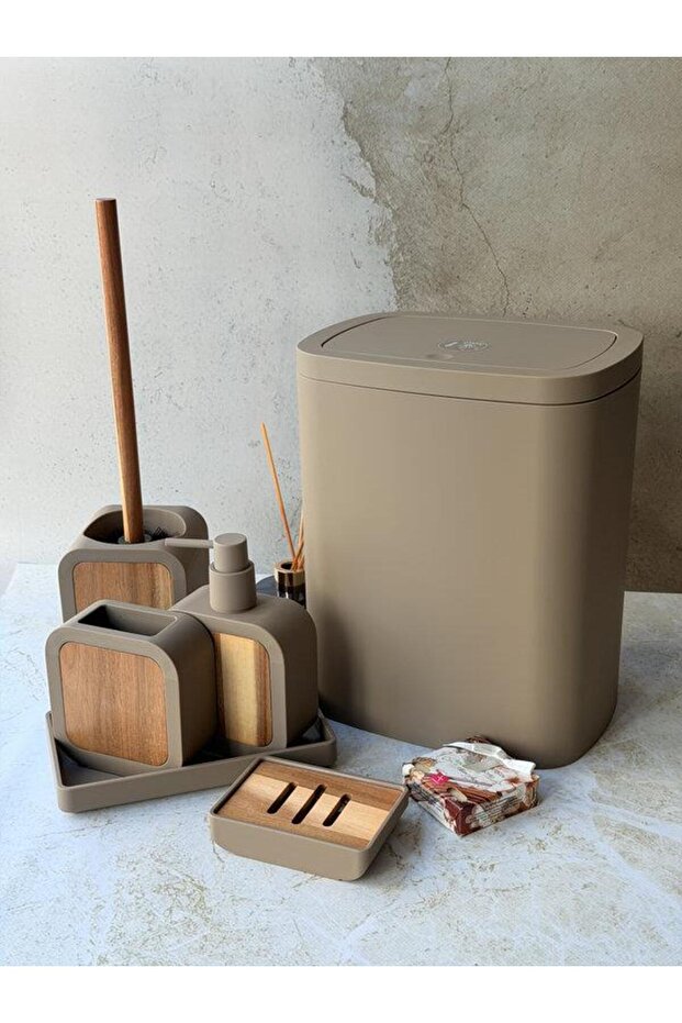 Bathroom Set 6 Pieces Beige Acrylic Miranda