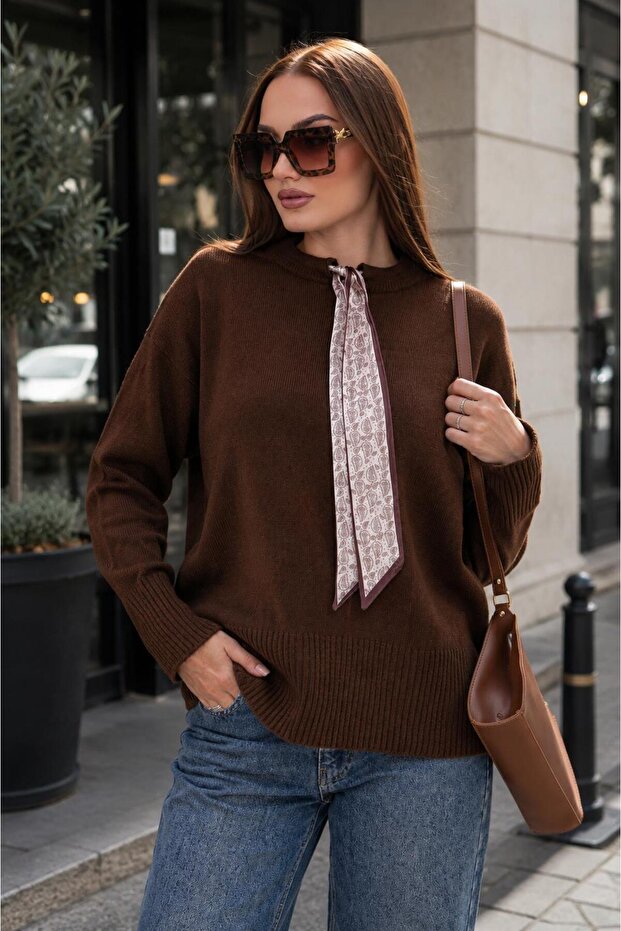 Women's Collar Scarf Detailed Embroidered Knitted Sweater 265014 -