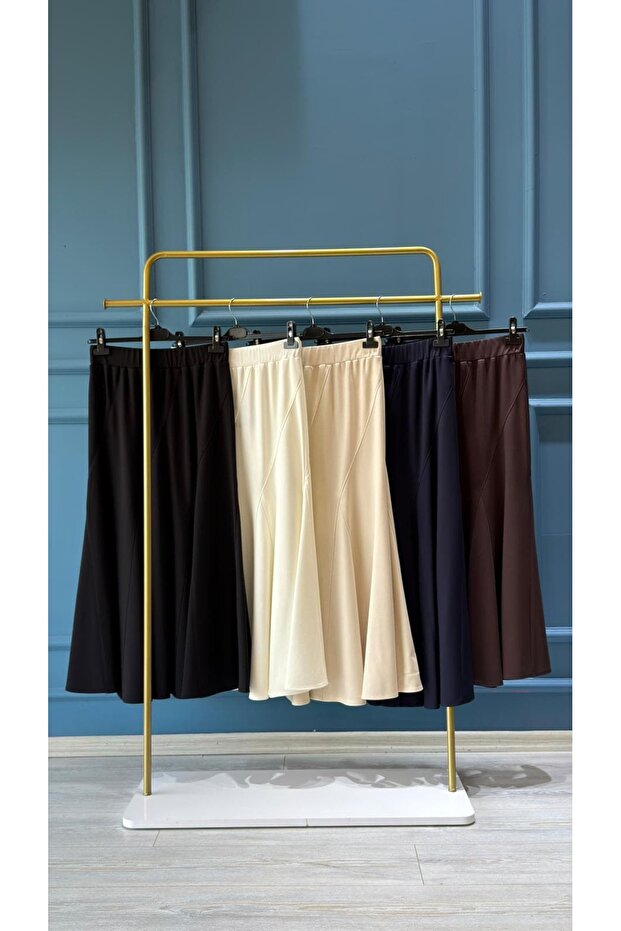 5822 Oslo Fish Skirt Black