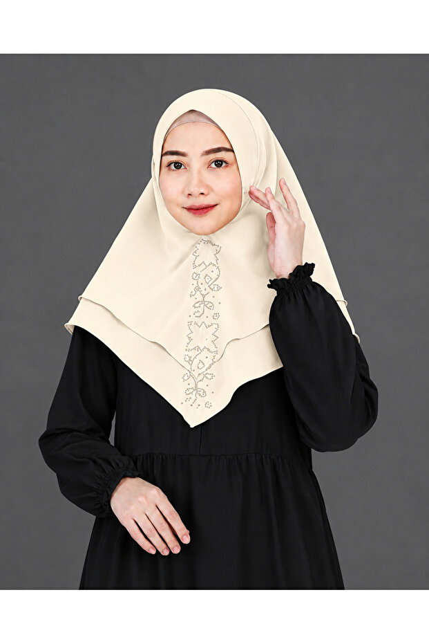 2-Layer Hijab for Women – Elegant Modest Islamic Headscarf with Decorative Front Design, Stylish Two-Layer Hijab