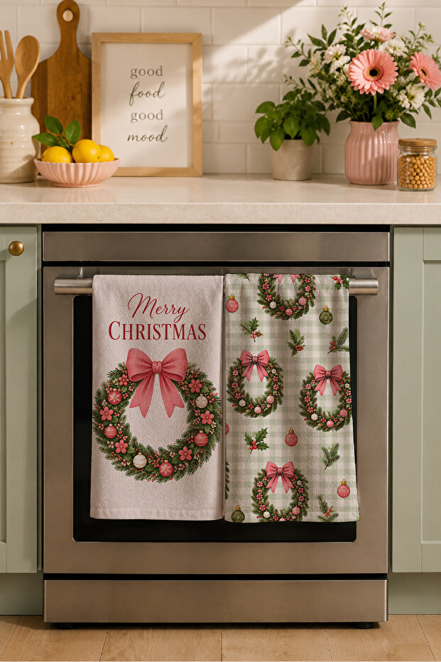 Wreaths and Holly Check Garland Kokina and Green Checkered Christmas Patterned 2-Piece Kitchen Towel Set 35X55