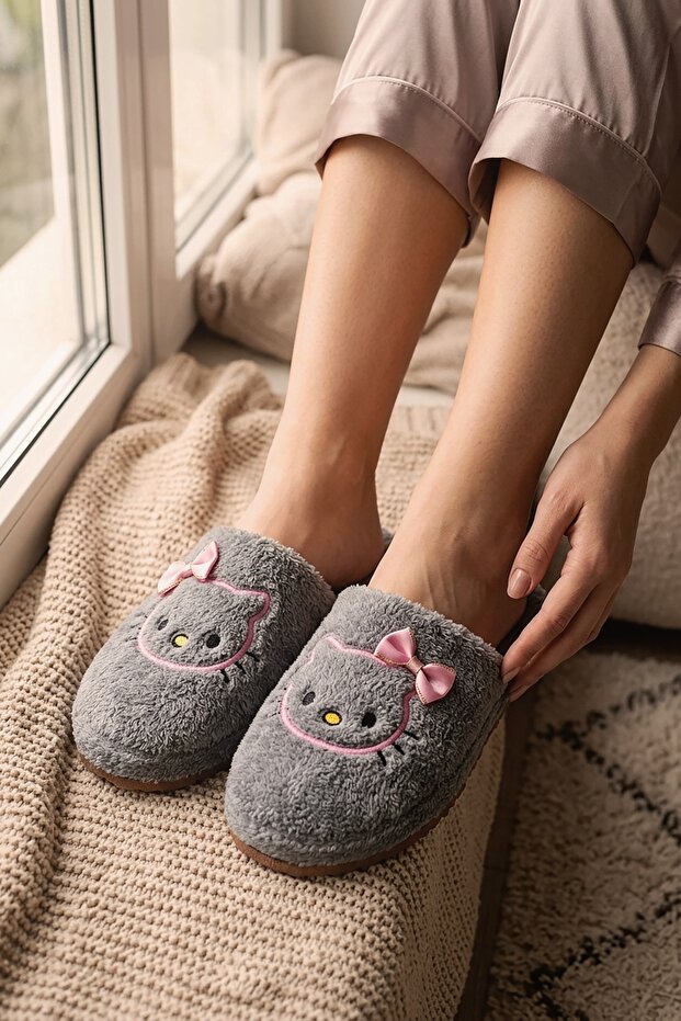 Plush Women's House Slippers - Cute Design Warm Room Slippers