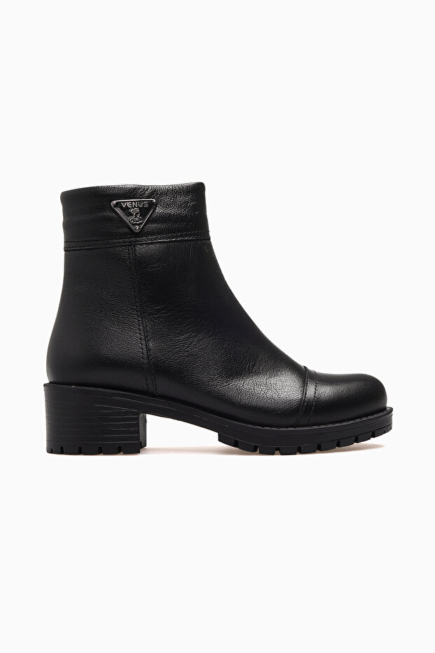 Women's Leather Zippered Boots 26K 3381K Black