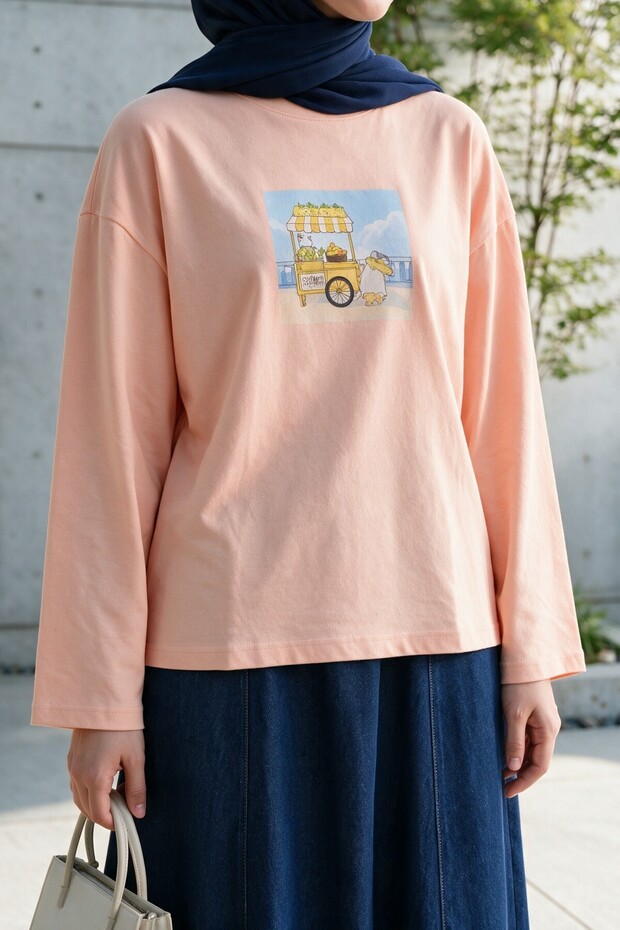 Crew Neck Front Printed Loose Combed Cotton Sweatshirt -Yavruağzı