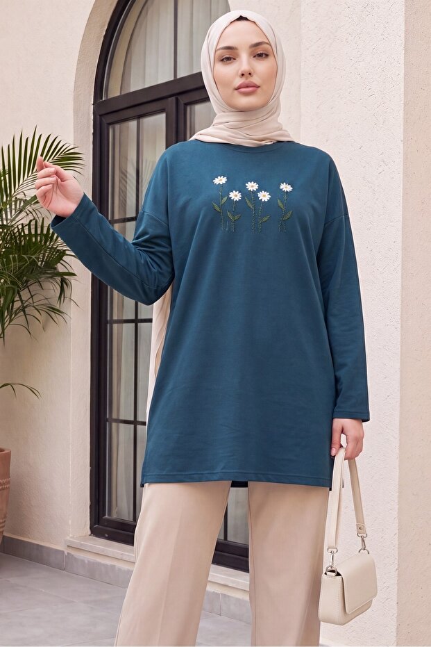 Daisy Embroidered Round Neck Combed Cotton Tunic -Petrol