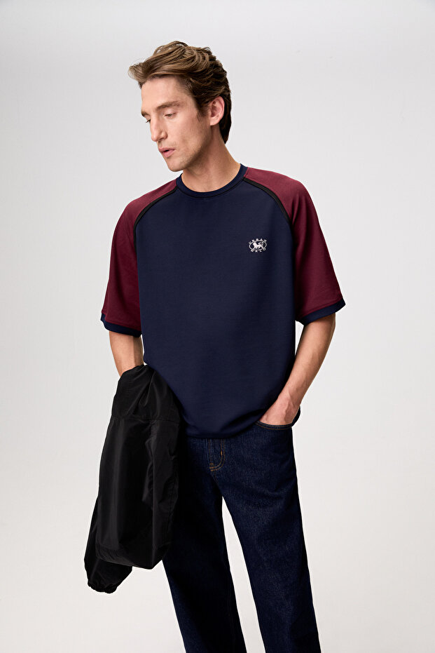 Varen Men's Round Neck Contrast Short Sleeve Navy Blue T-Shirt