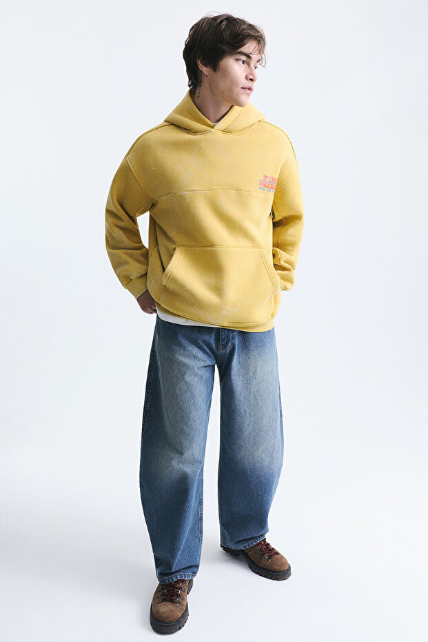 Oversize Washed Hooded Sweatshirt
