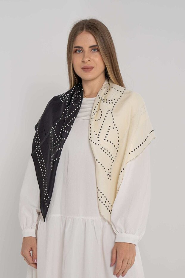 Short Scarf