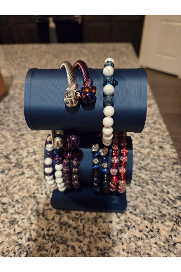 Double-Layer Watch and Bracelet Stand – Adjustable Size Jewelry and Watch Organizer