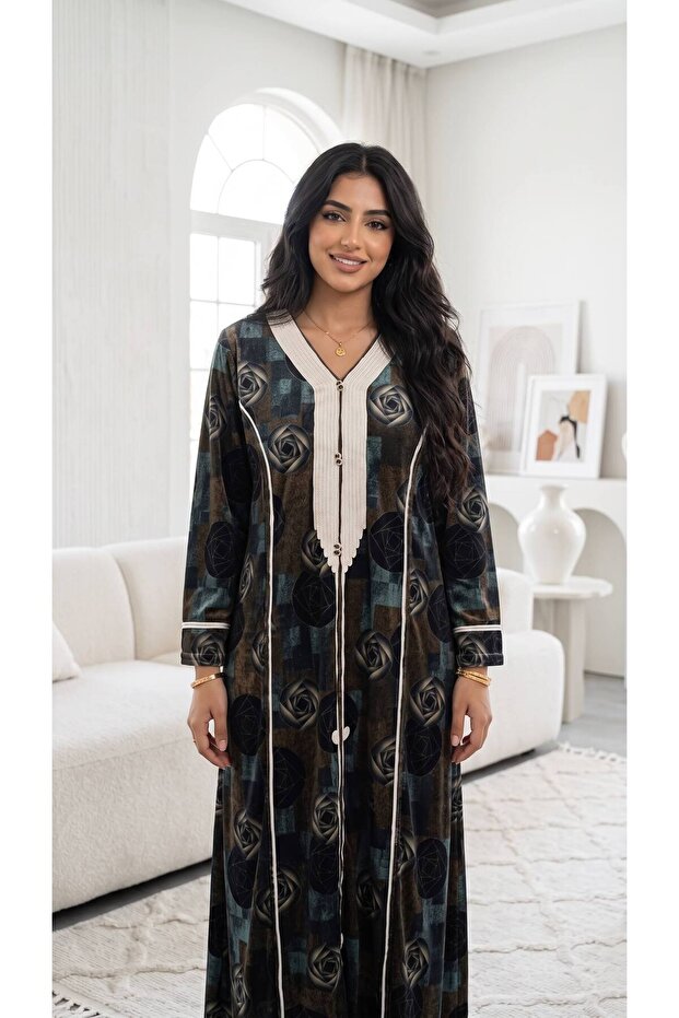 جلابية شتوية من ماركة "مزن"