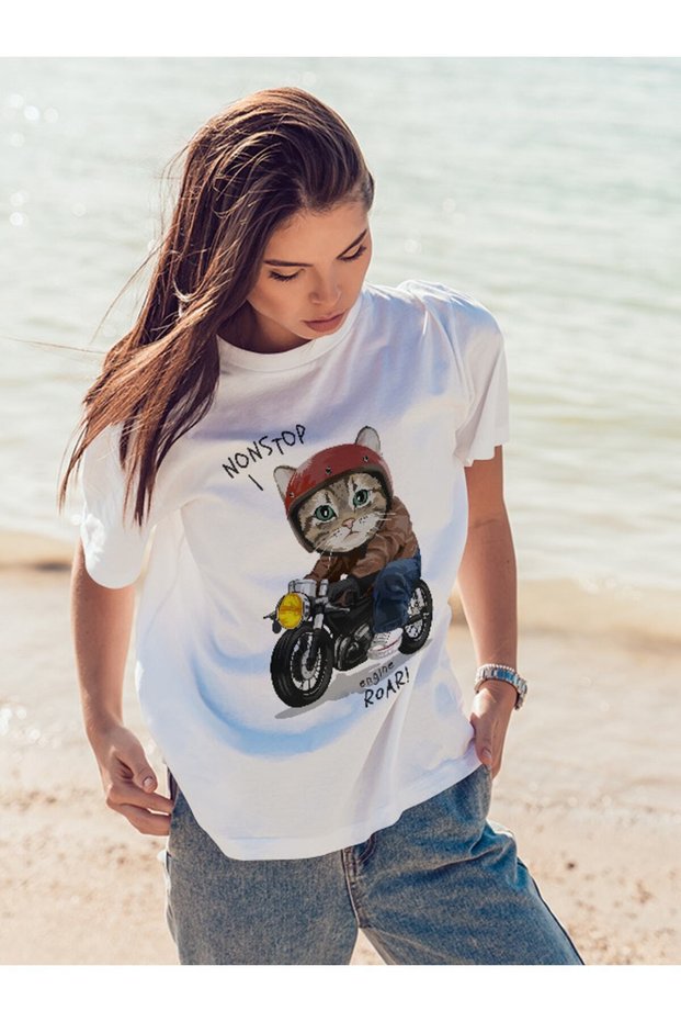 Unisex Stylish Comfortable Oversize Cotton Crew Neck T-Shirt with Special Design Code 35429