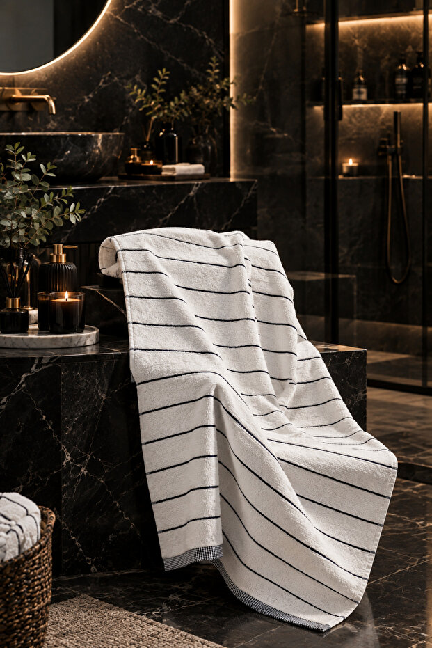Fayanna Bath Towel