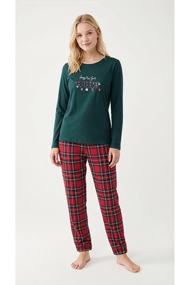 Women's Green Pajama Set