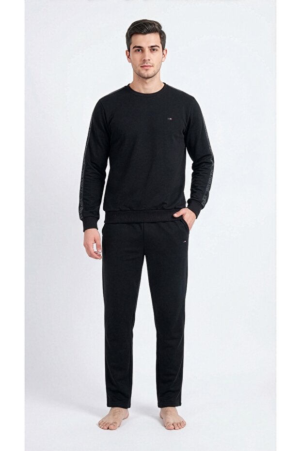 Men's black loungewear