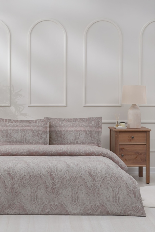 Whirling Elegance Single Duvet Cover Set