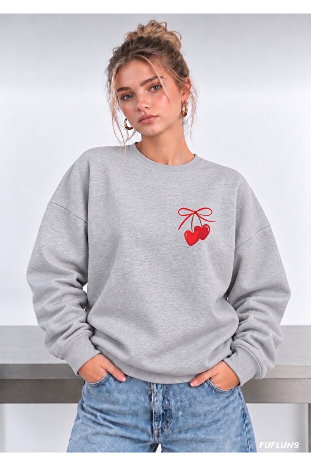 Heart Cherry Printed Oversized Women's Crewneck Sweatshirt