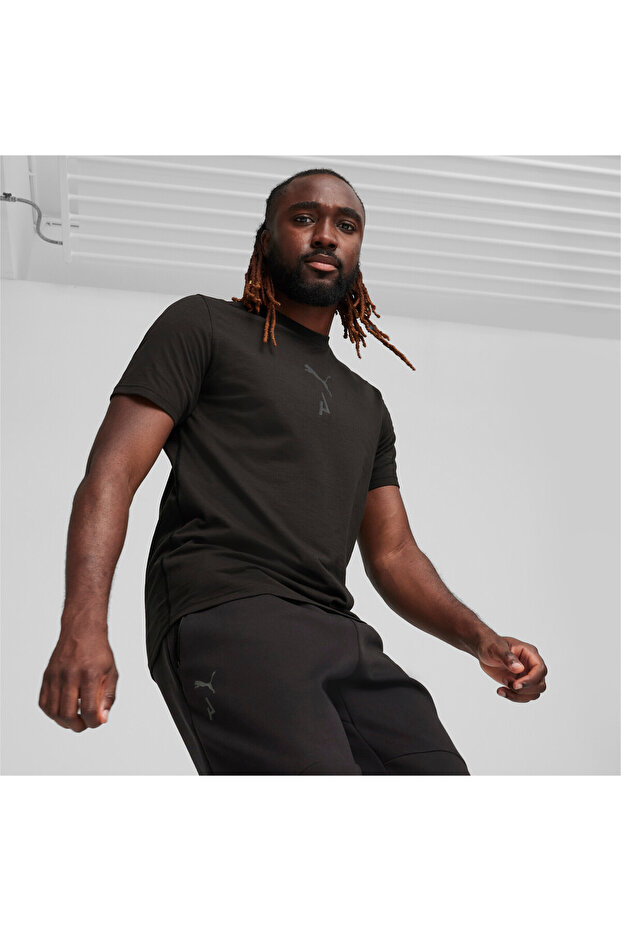 MEN’S GRAPHIC SEASONS Training Tee