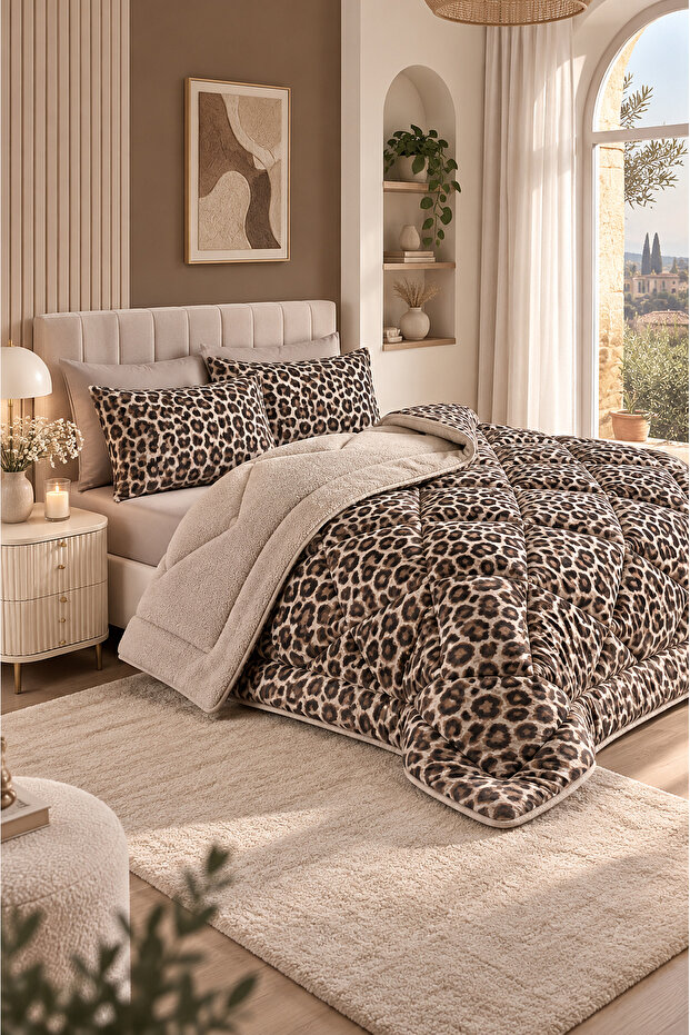Double-sided double quilt set leopard