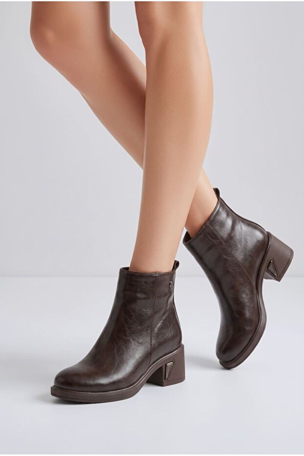 Serrace Short Heeled Stylish Women's Boots