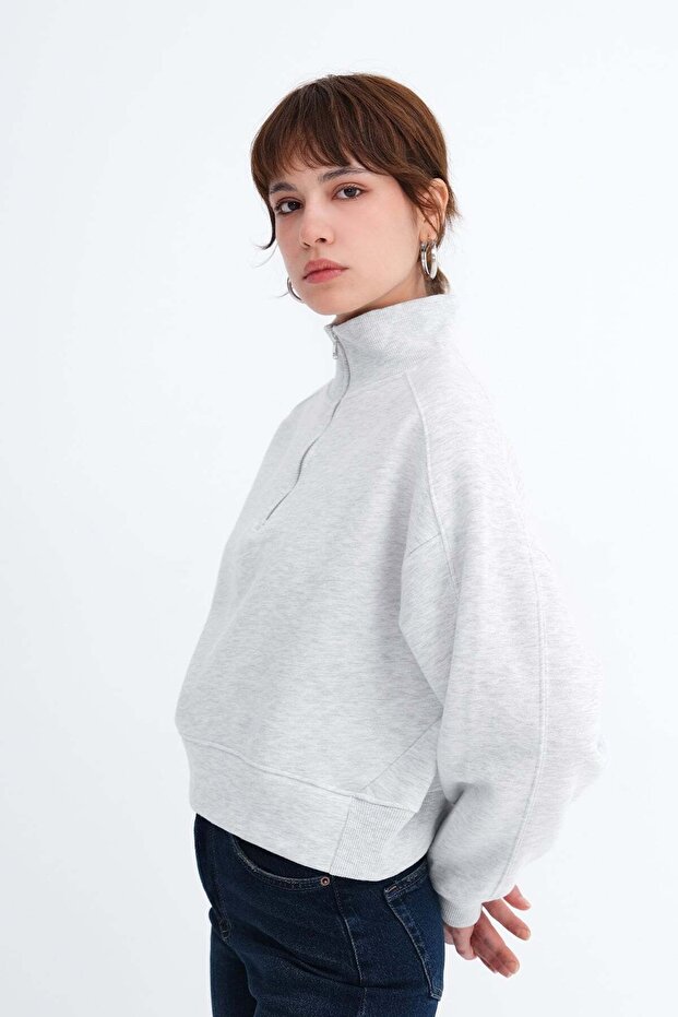 Zippered Collar Sweatshirt S10741